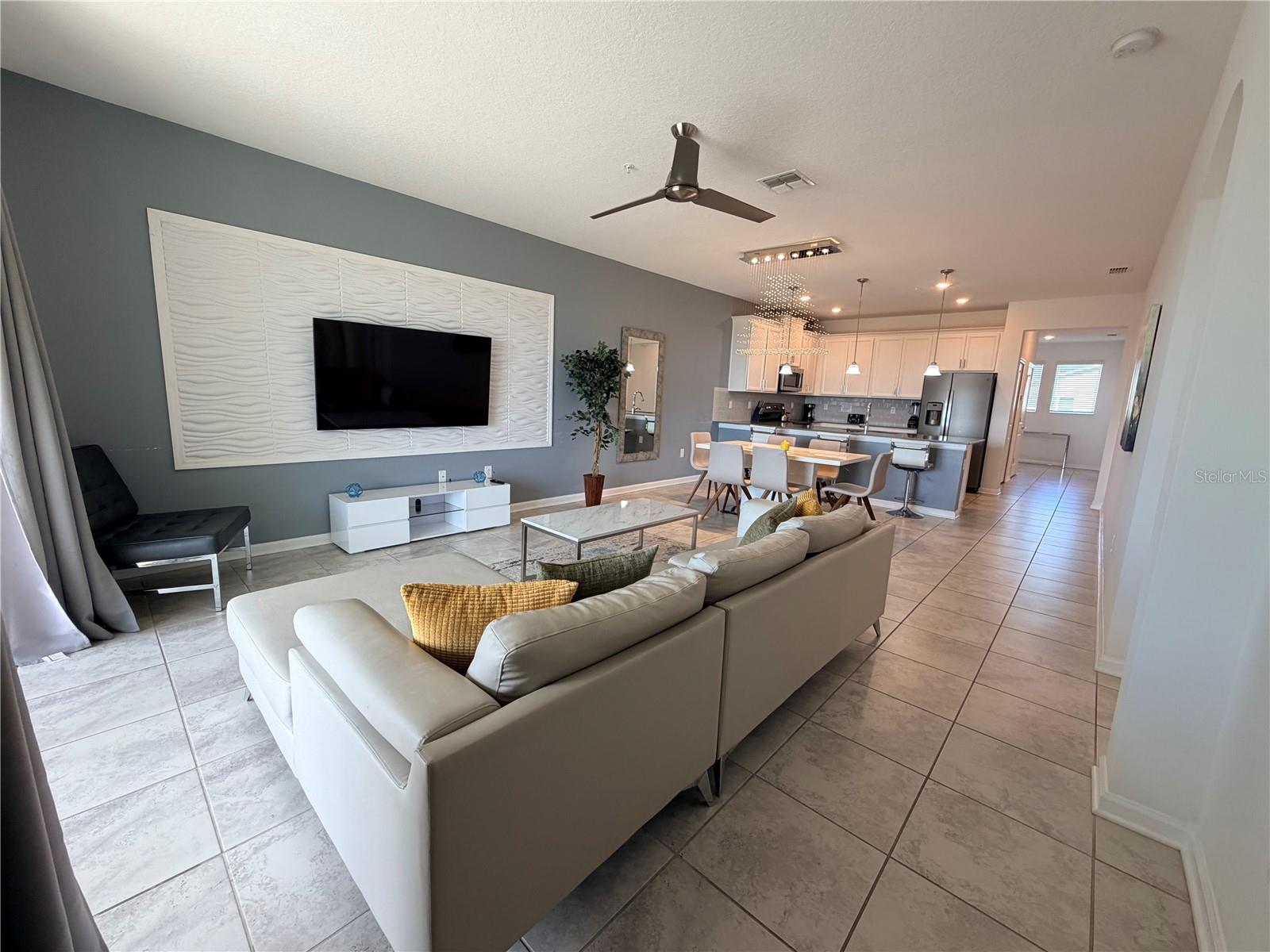 CHAMPIONSGATE CONDO 2 PH 13 & 14 - Residential