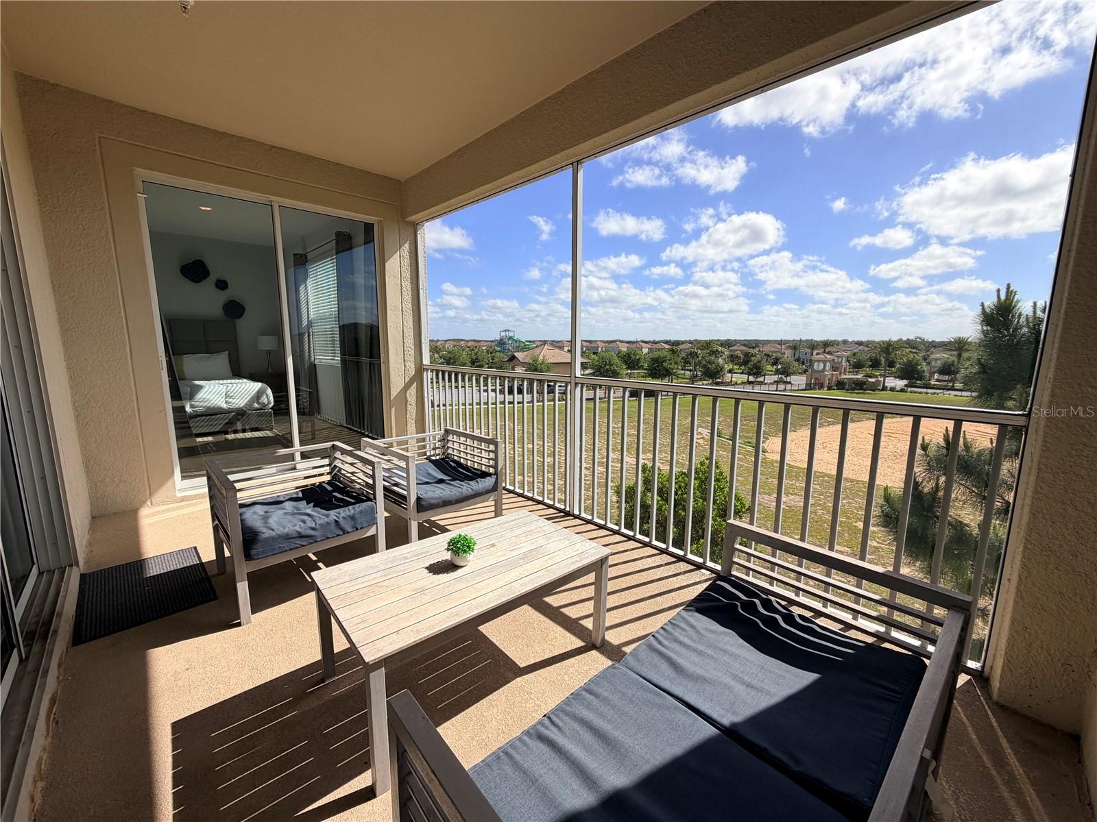 CHAMPIONSGATE CONDO 2 PH 13 & 14 - Residential