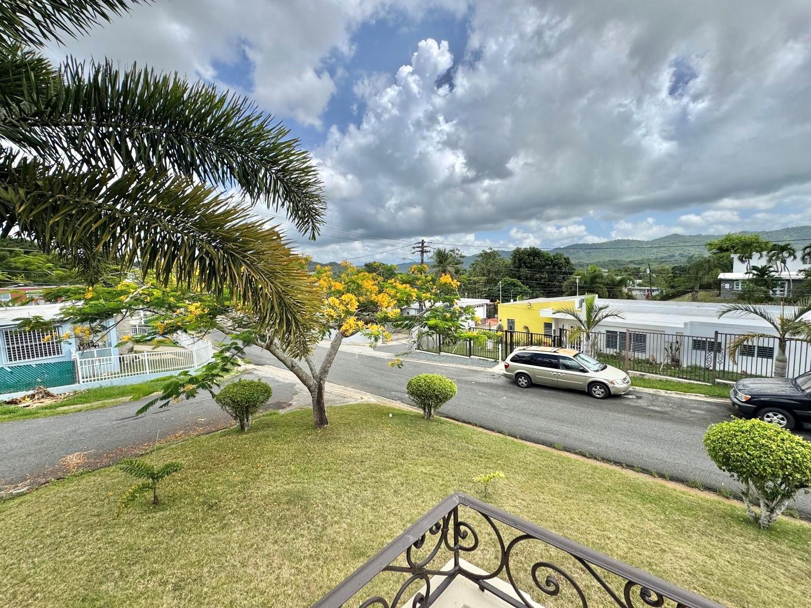 ALTURAS DE MONTE BRISAS - Residential