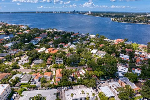 A home in TAMPA