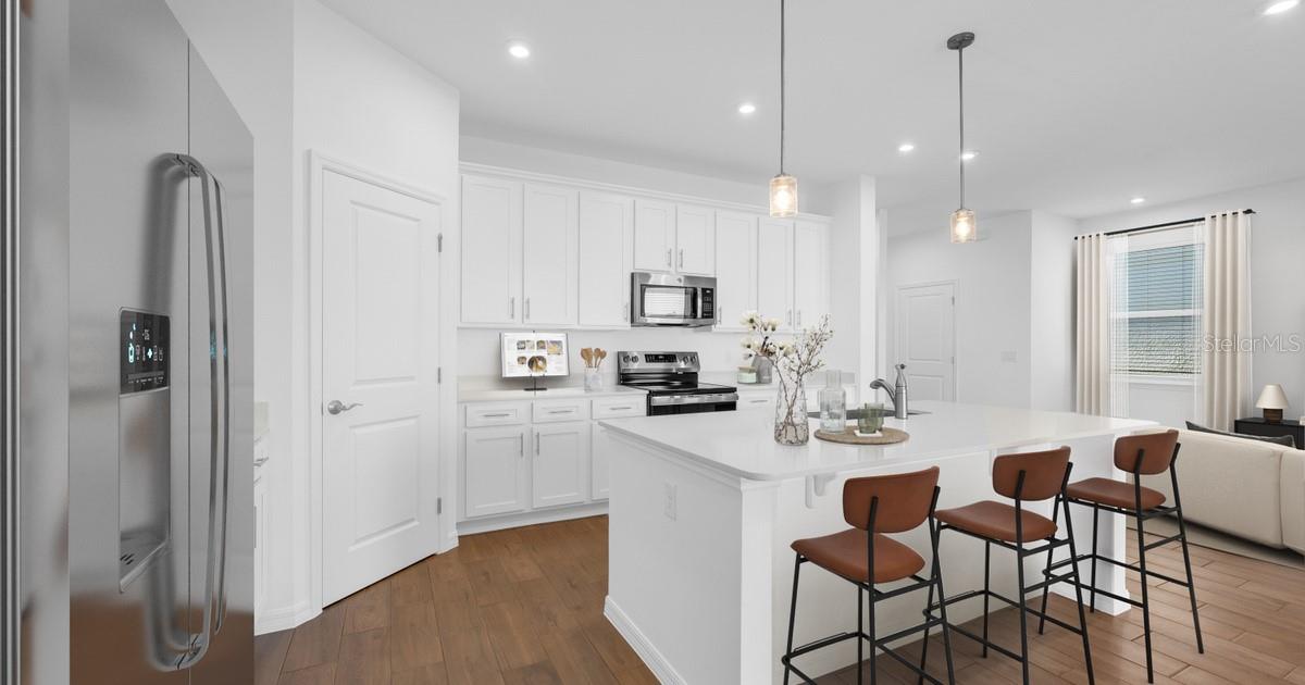 AVALON PARK TAVARES - Residential