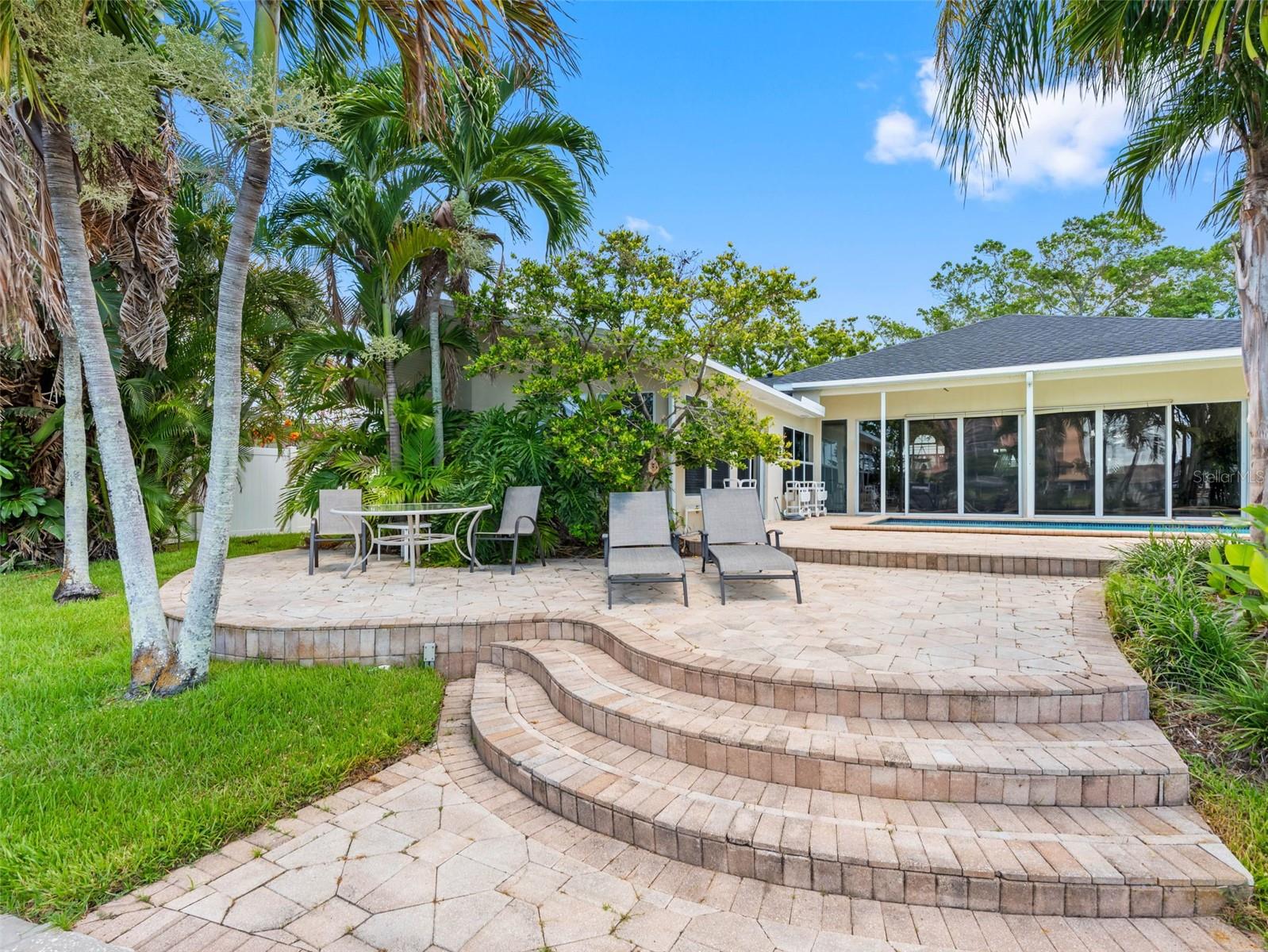 ISLAND ESTATES OF CLEARWATER - Residential