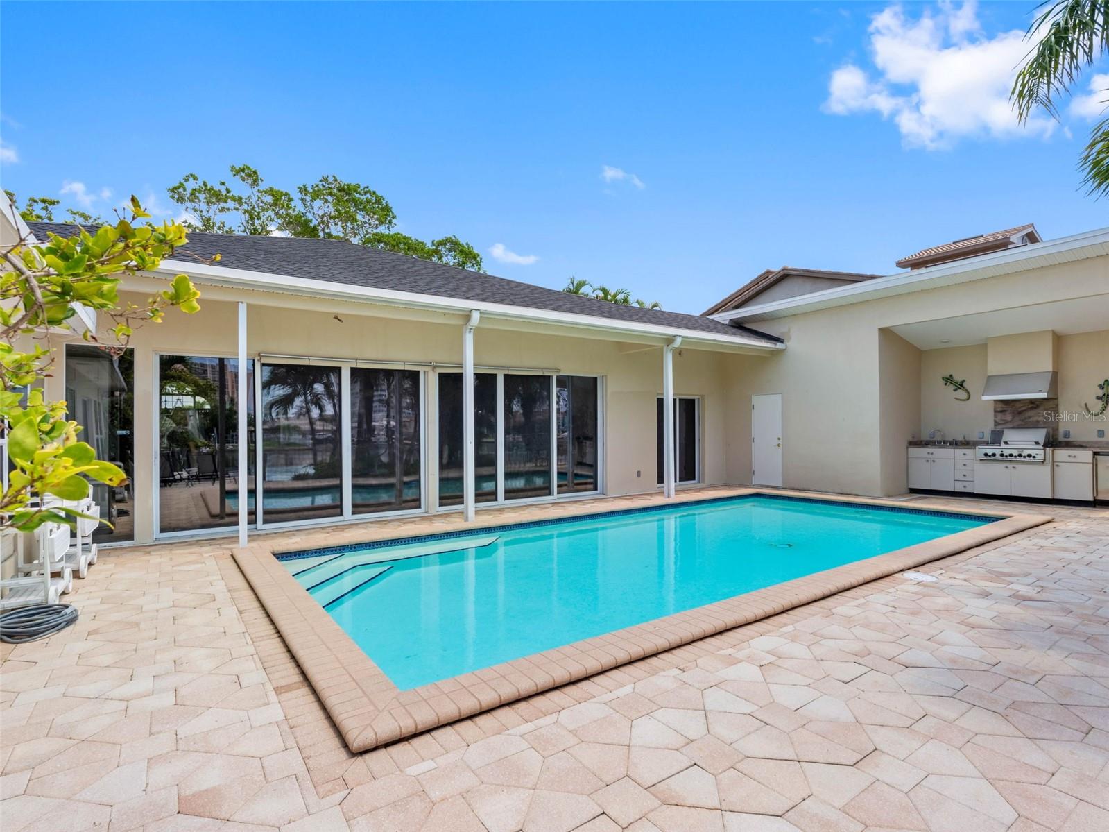 ISLAND ESTATES OF CLEARWATER - Residential