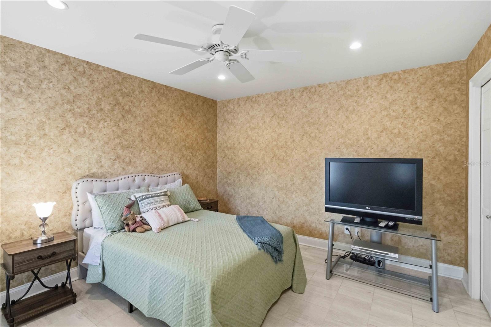 LYKES H T SUB - Residential