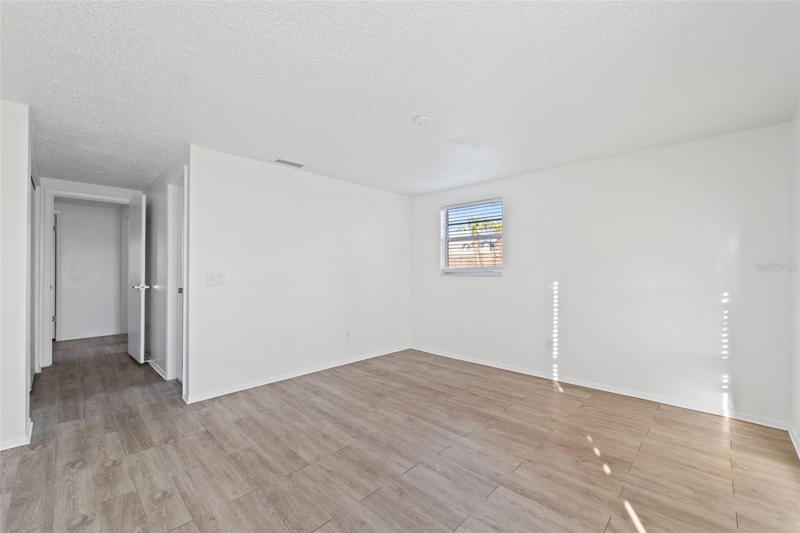 BROWN ACRES - Residential