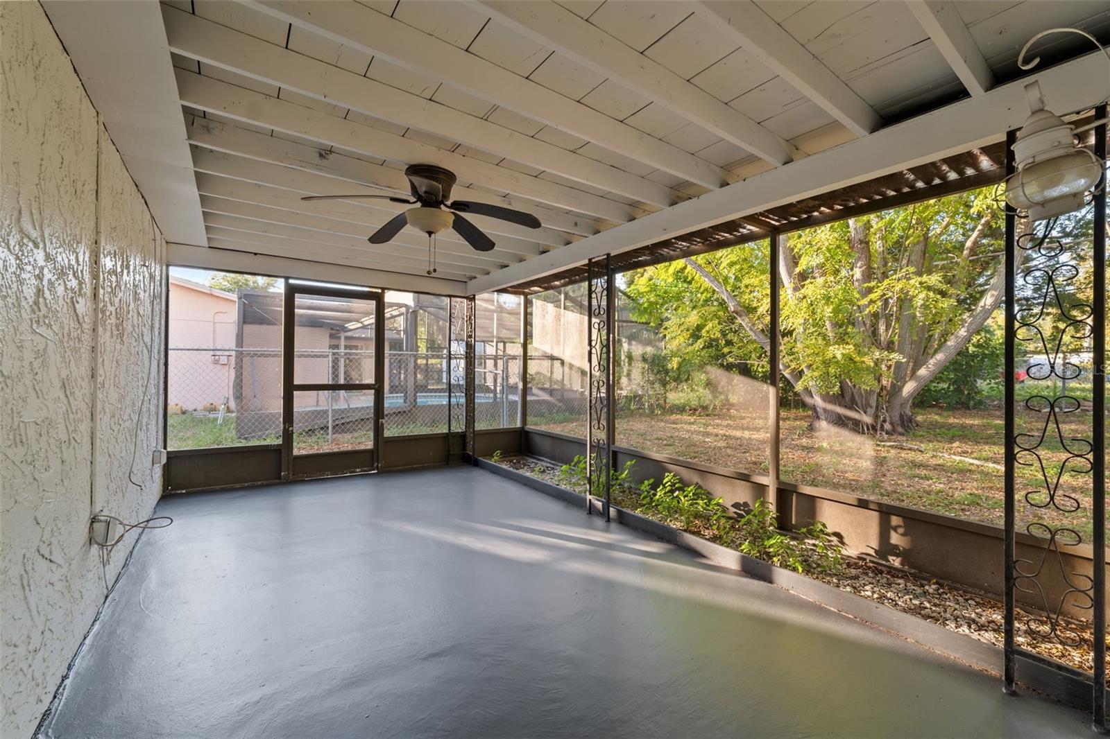 BROWN ACRES - Residential