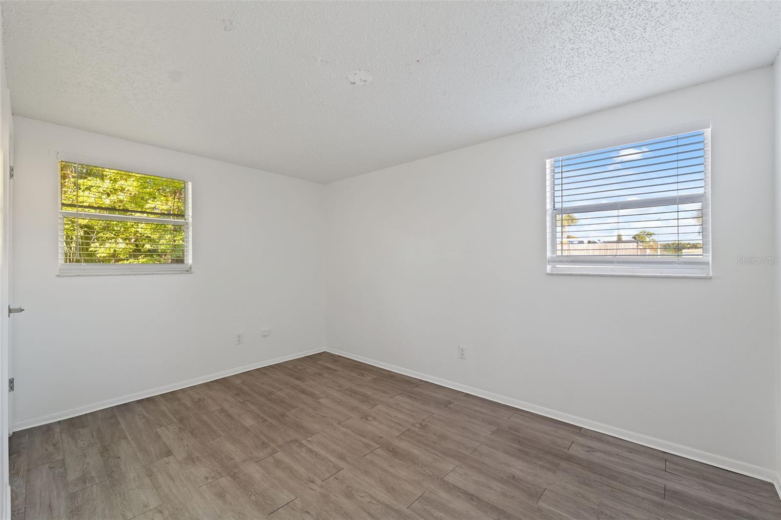 BROWN ACRES - Residential