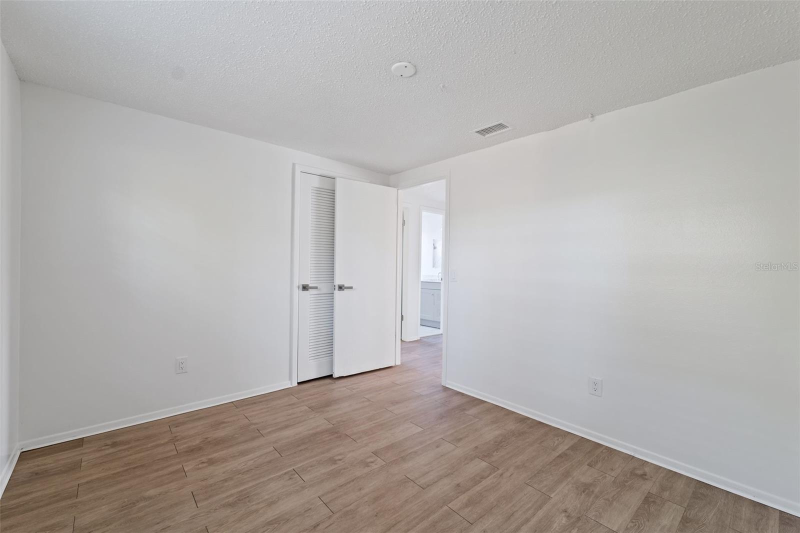 BROWN ACRES - Residential