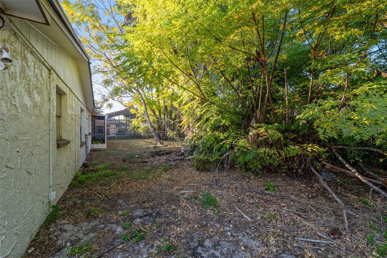 BROWN ACRES - Residential