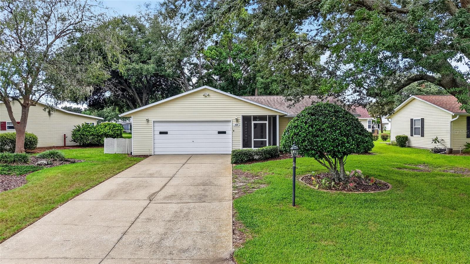 822 DUNDEE CIRCLE