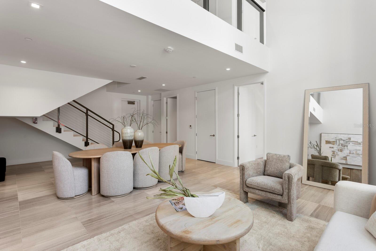 3105 BAY OAK CONDOMINIUM LOT TH04 - Residential