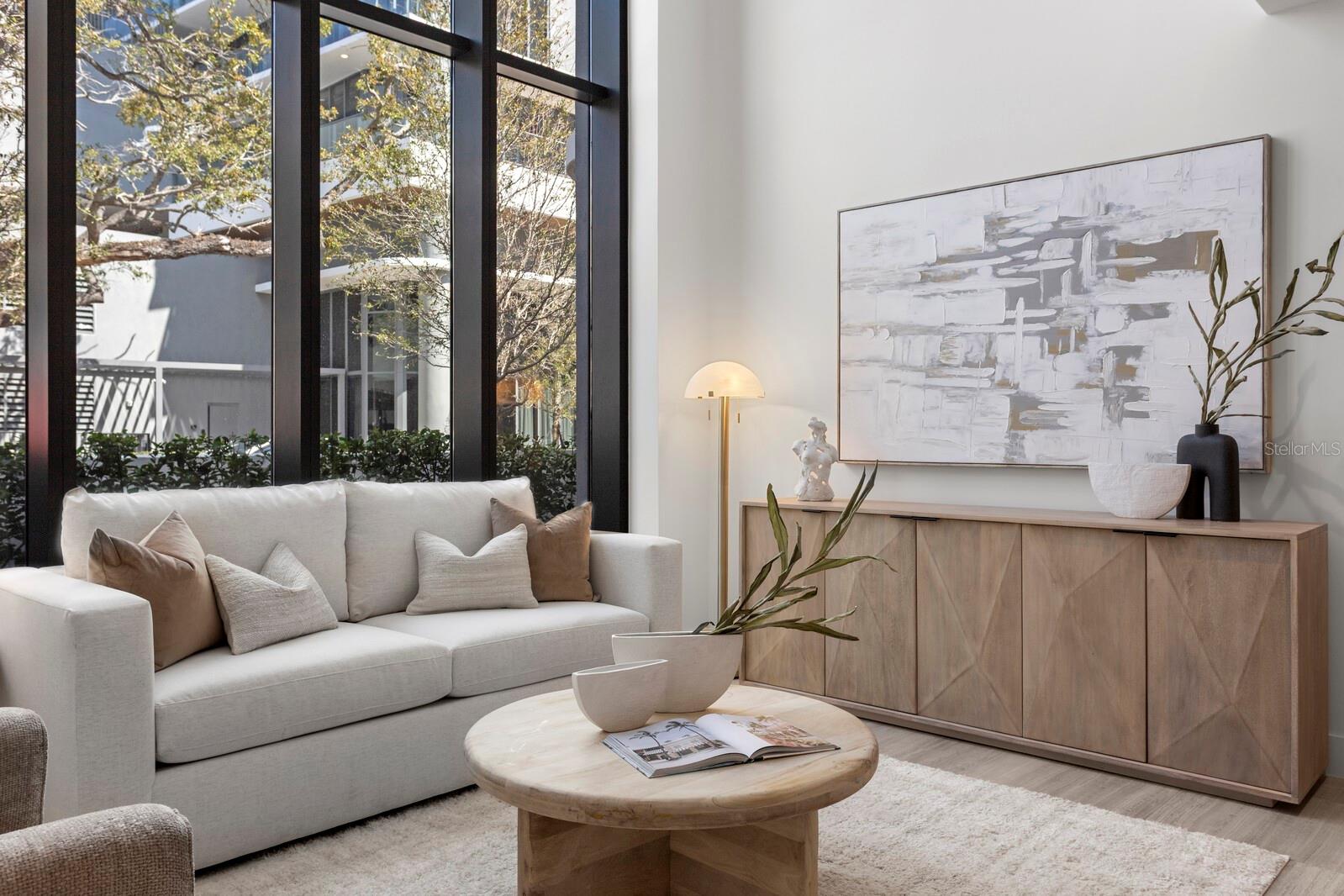 3105 BAY OAK CONDOMINIUM LOT TH04 - Residential