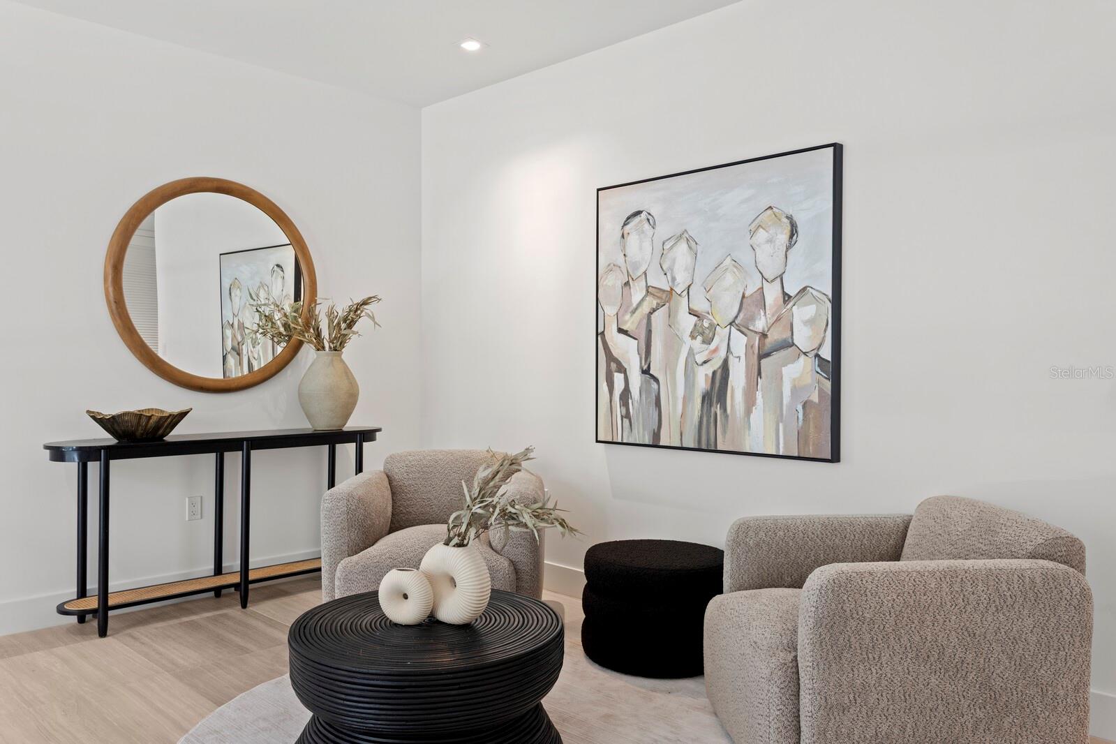 3105 BAY OAK CONDOMINIUM LOT TH04 - Residential