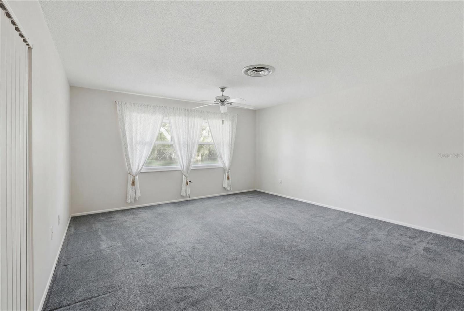 DE SOTO LAKES - Residential