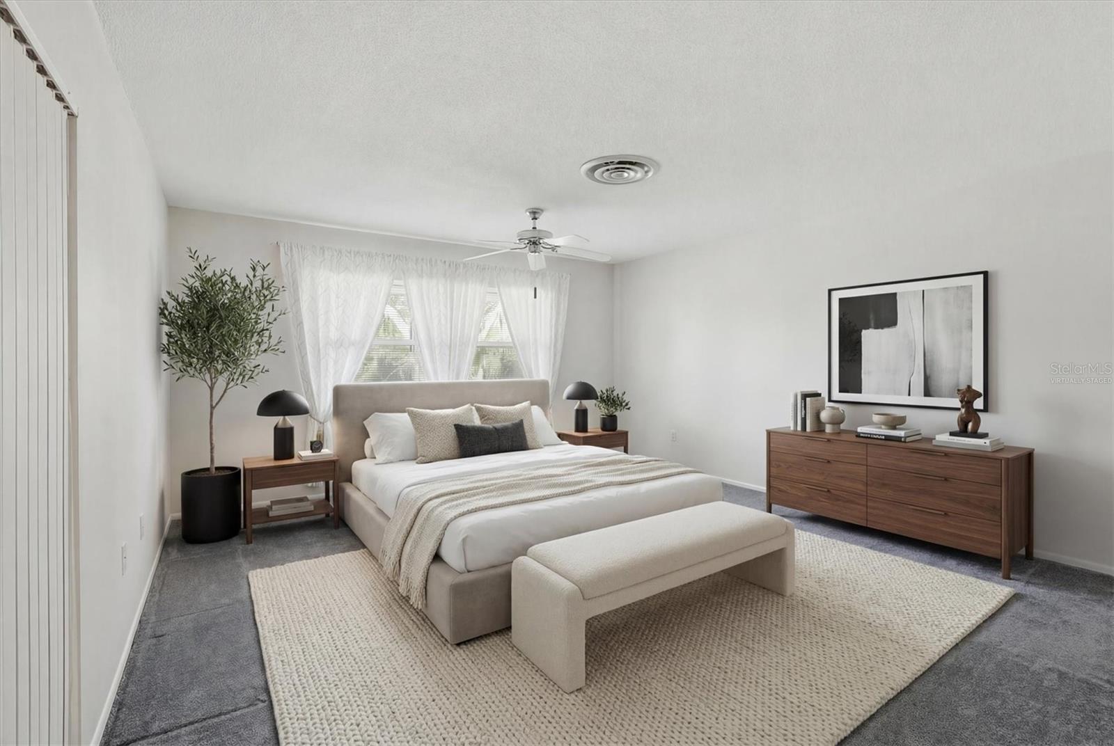 DE SOTO LAKES - Residential