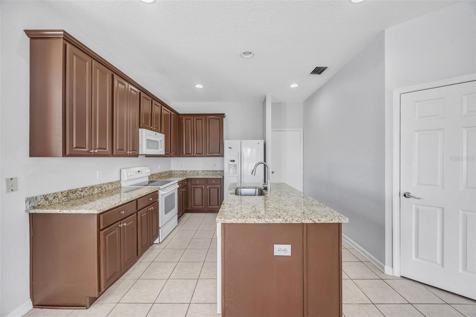 MEADOW POINTE 04 PRCL M - Residential