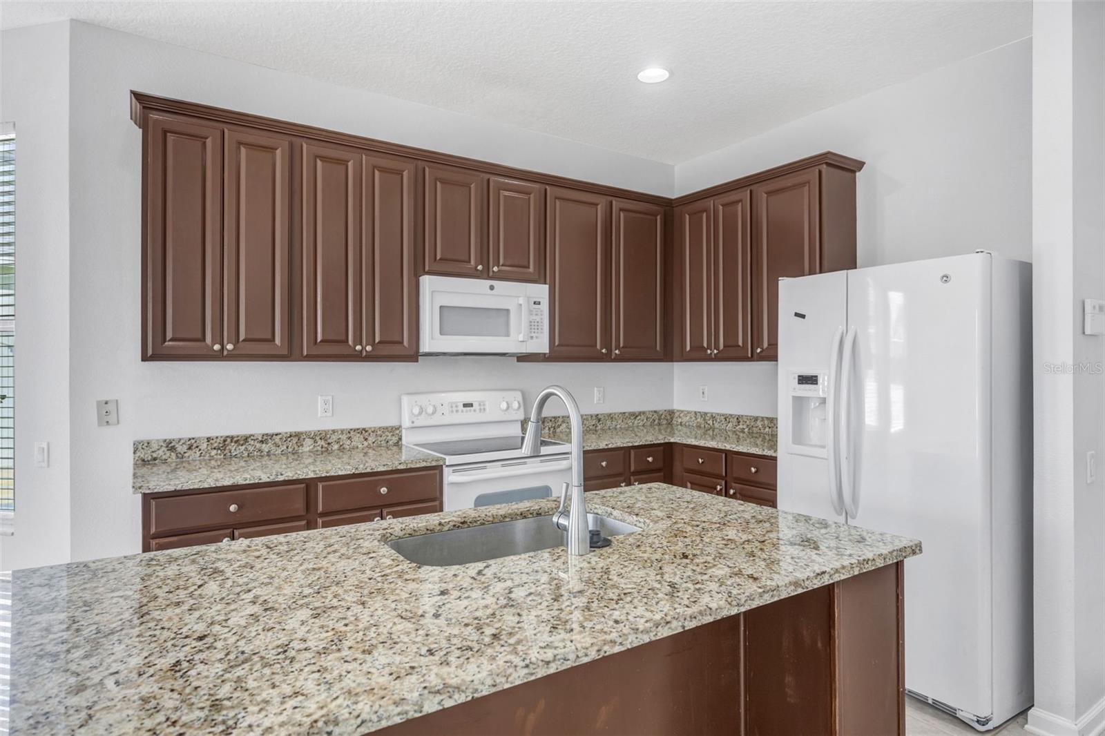 MEADOW POINTE 04 PRCL M - Residential