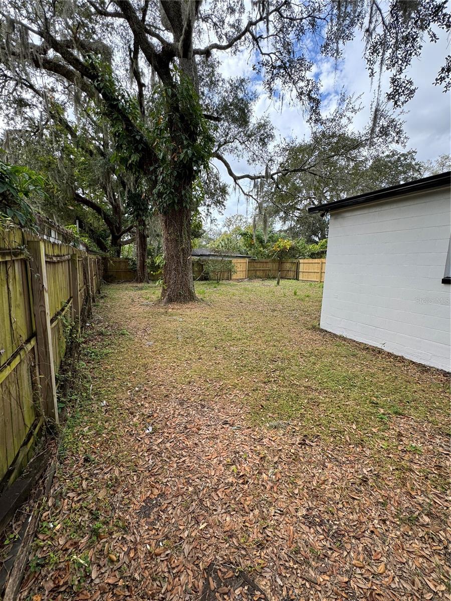 FERN CLIFF - Residential