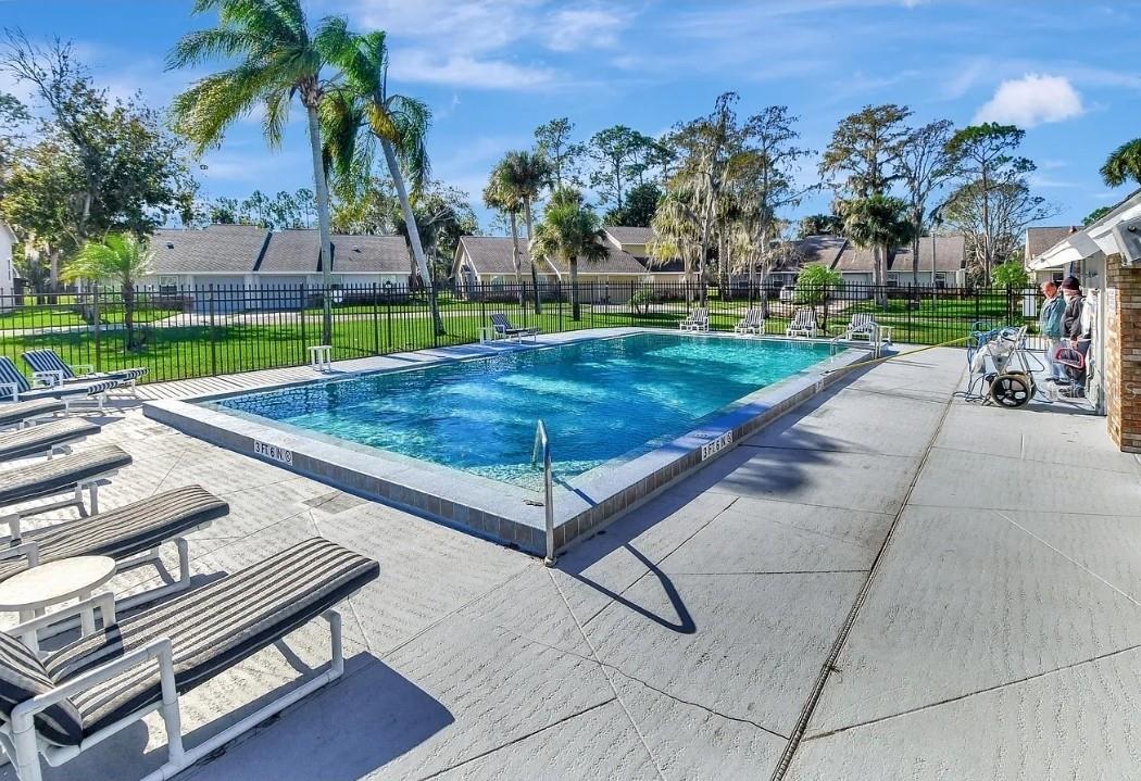 HAWKS HANDING/PELICAN BAY PH 1 - Residential Lease