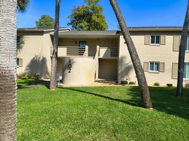 HAWKS HANDING/PELICAN BAY PH 1 - Residential Lease