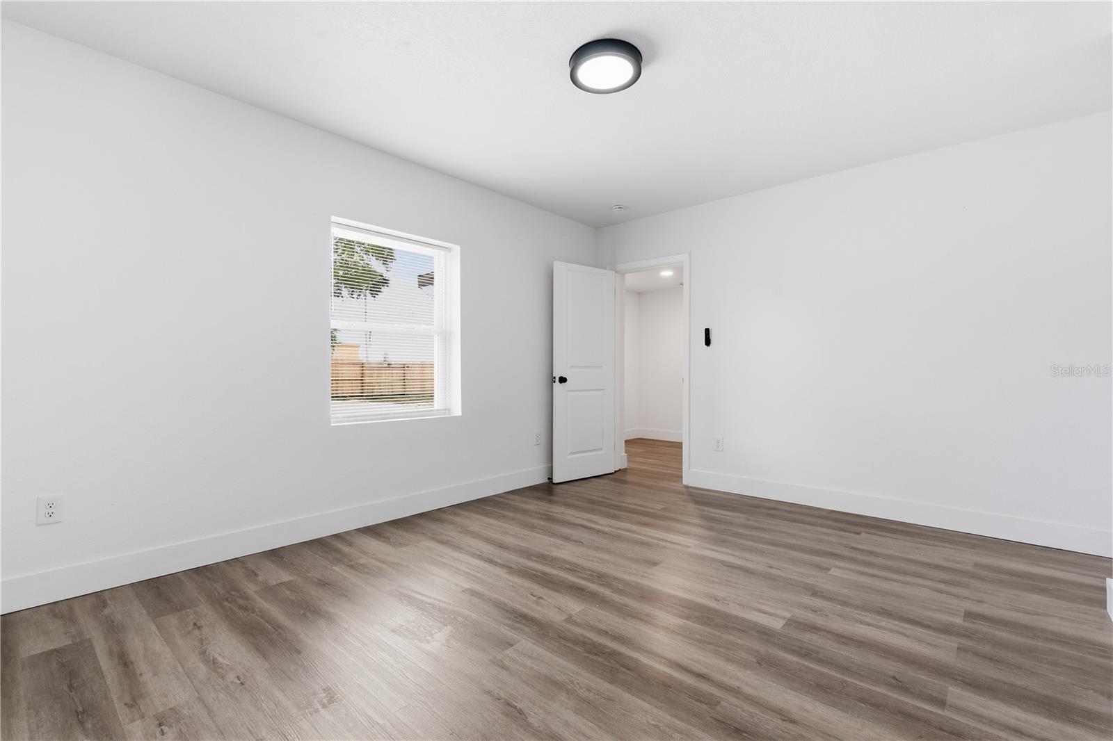 RIDGE CREST SUB - Residential