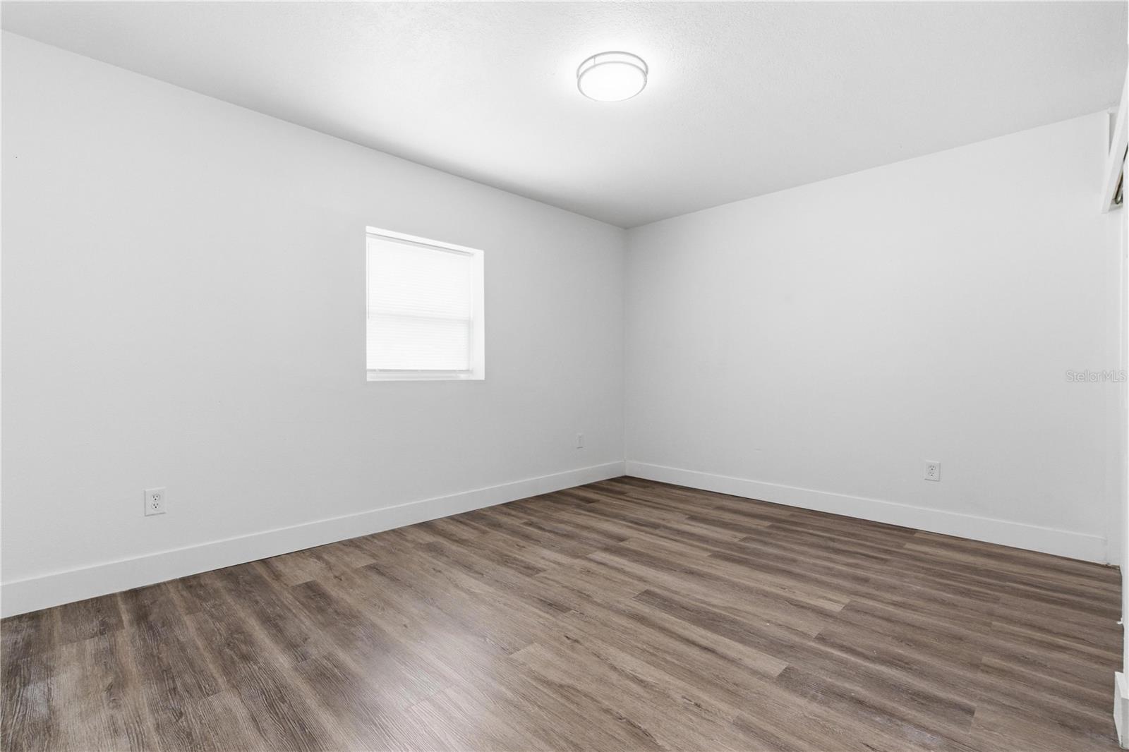 RIDGE CREST SUB - Residential