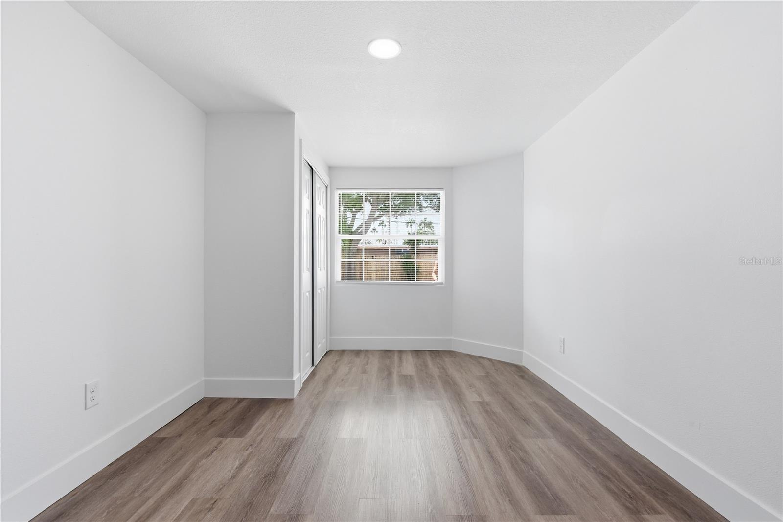 RIDGE CREST SUB - Residential