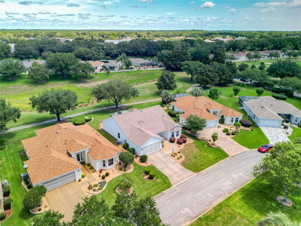 Photo of 8617 SE 168th Kittredge Loop, The Villages, FL 32162 (MLS # G5101406)