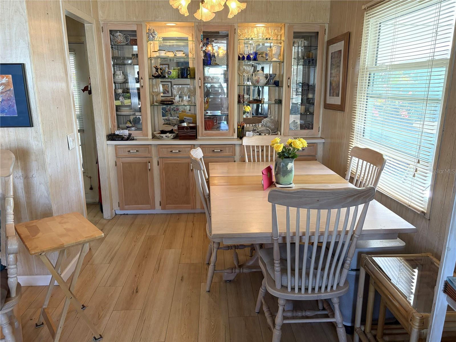 TRI-PAR ESTATES - Residential