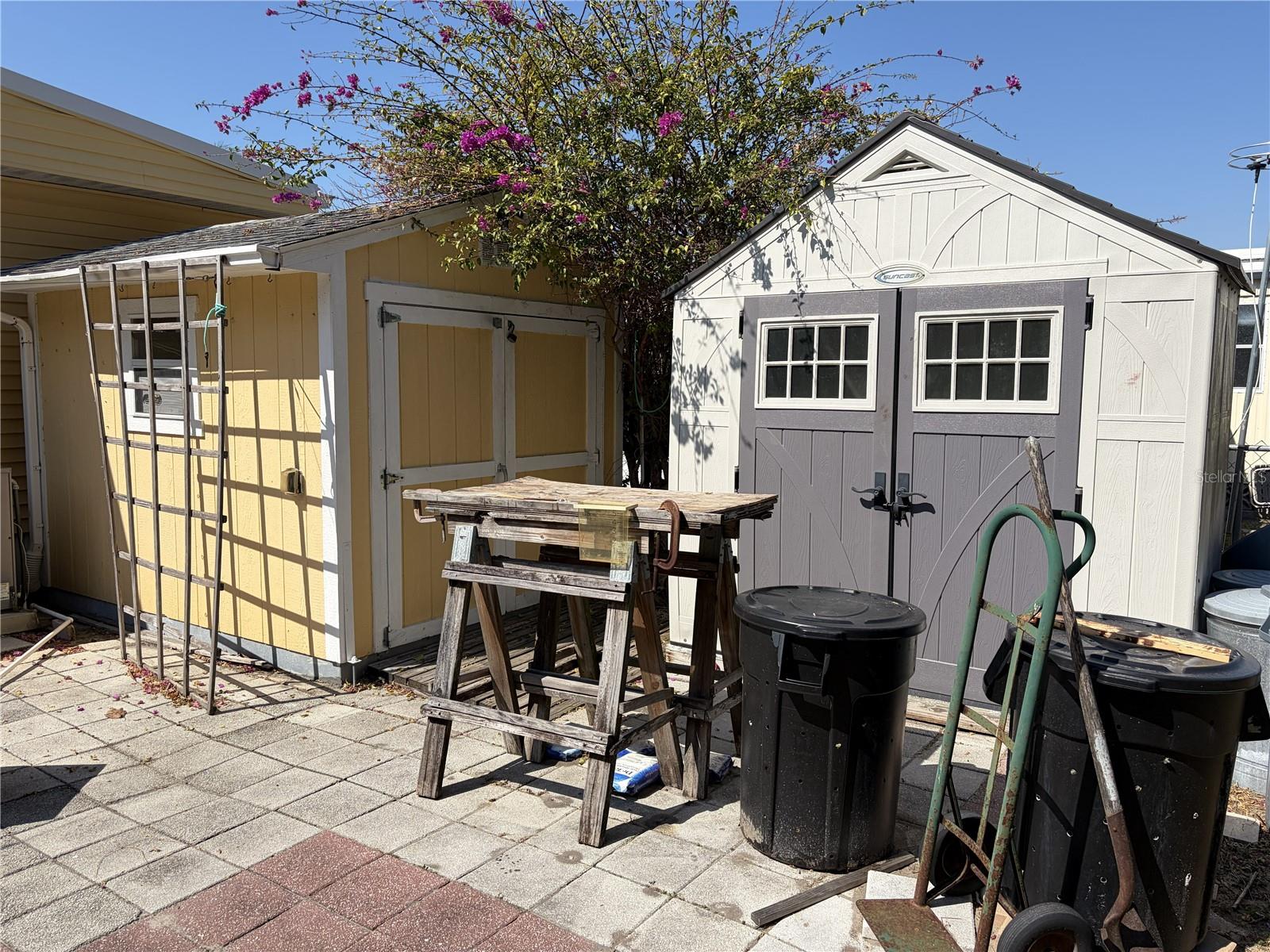 TRI-PAR ESTATES - Residential