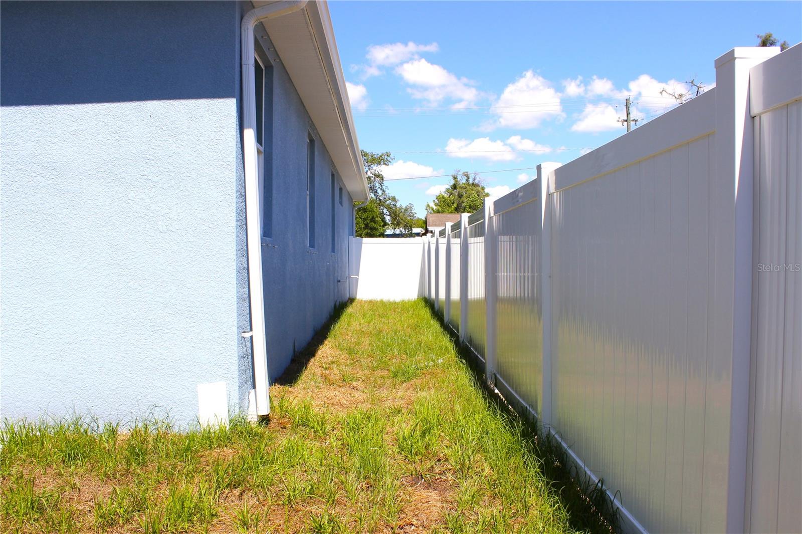 TAMPA OVERLOOK - Residential