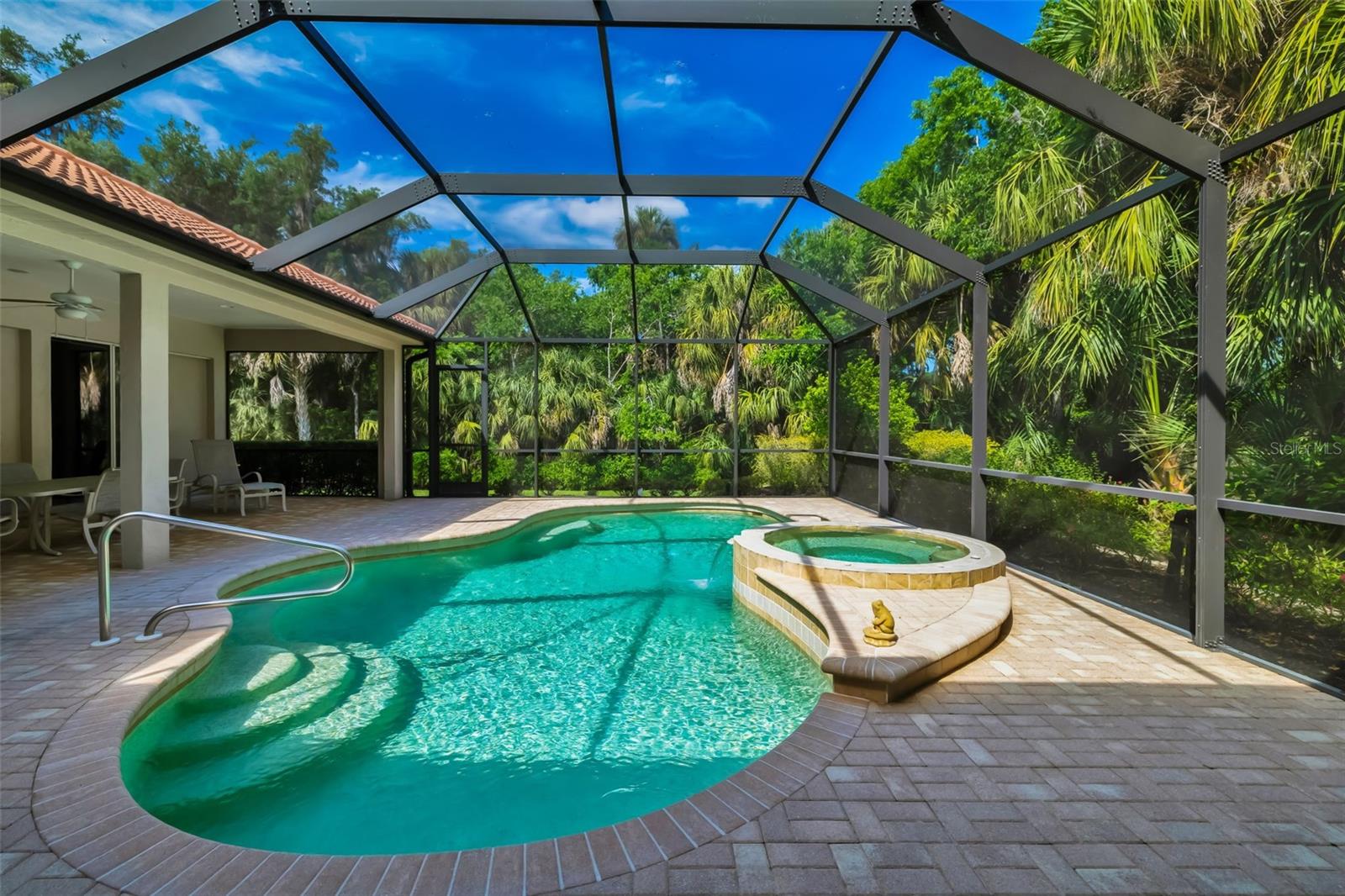 LAUREL OAK ESTATES SEC 10 - Residential