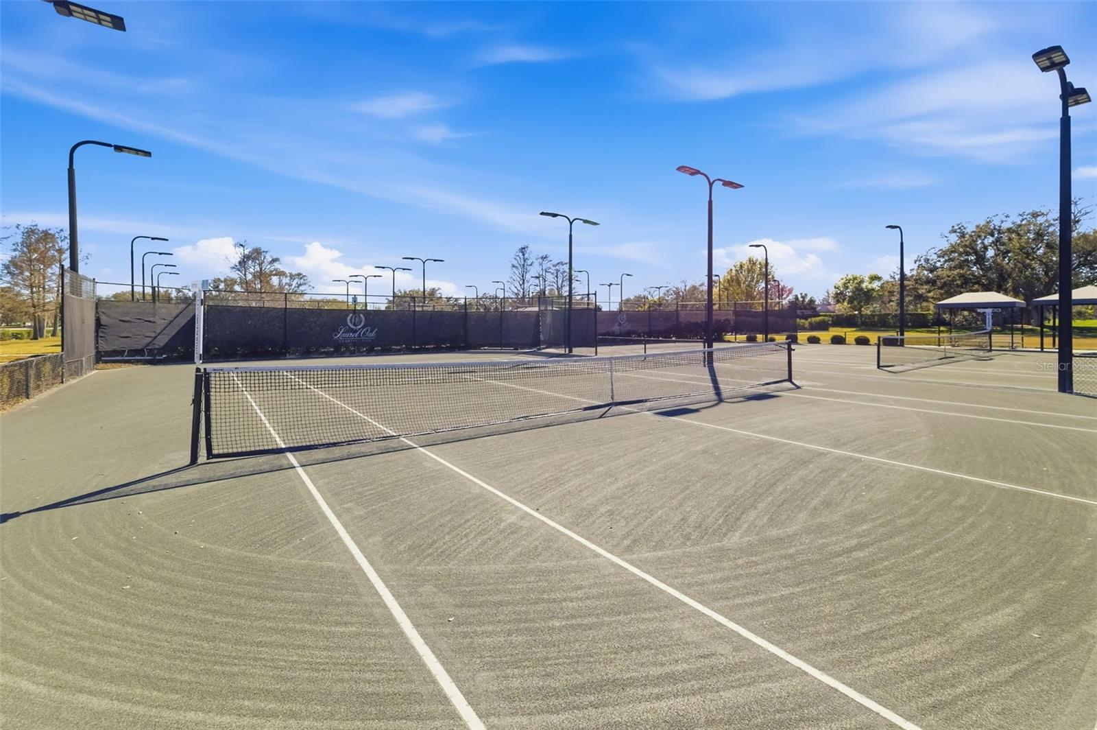 LAUREL OAK ESTATES SEC 10 - Residential