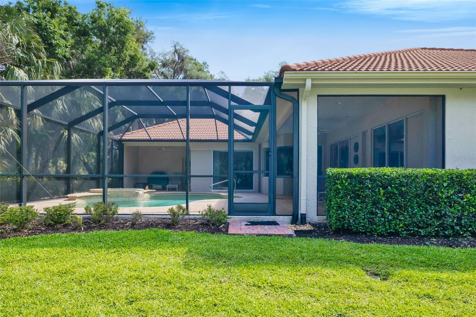 LAUREL OAK ESTATES SEC 10 - Residential