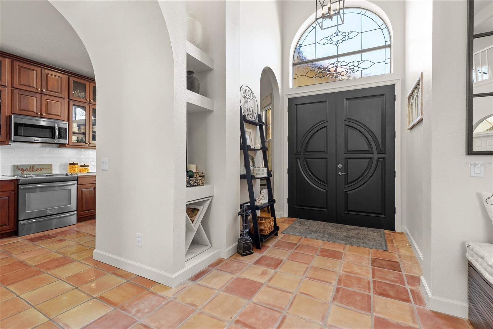 VILLA D ESTE AT SWEETWATER COUNTRY - Residential