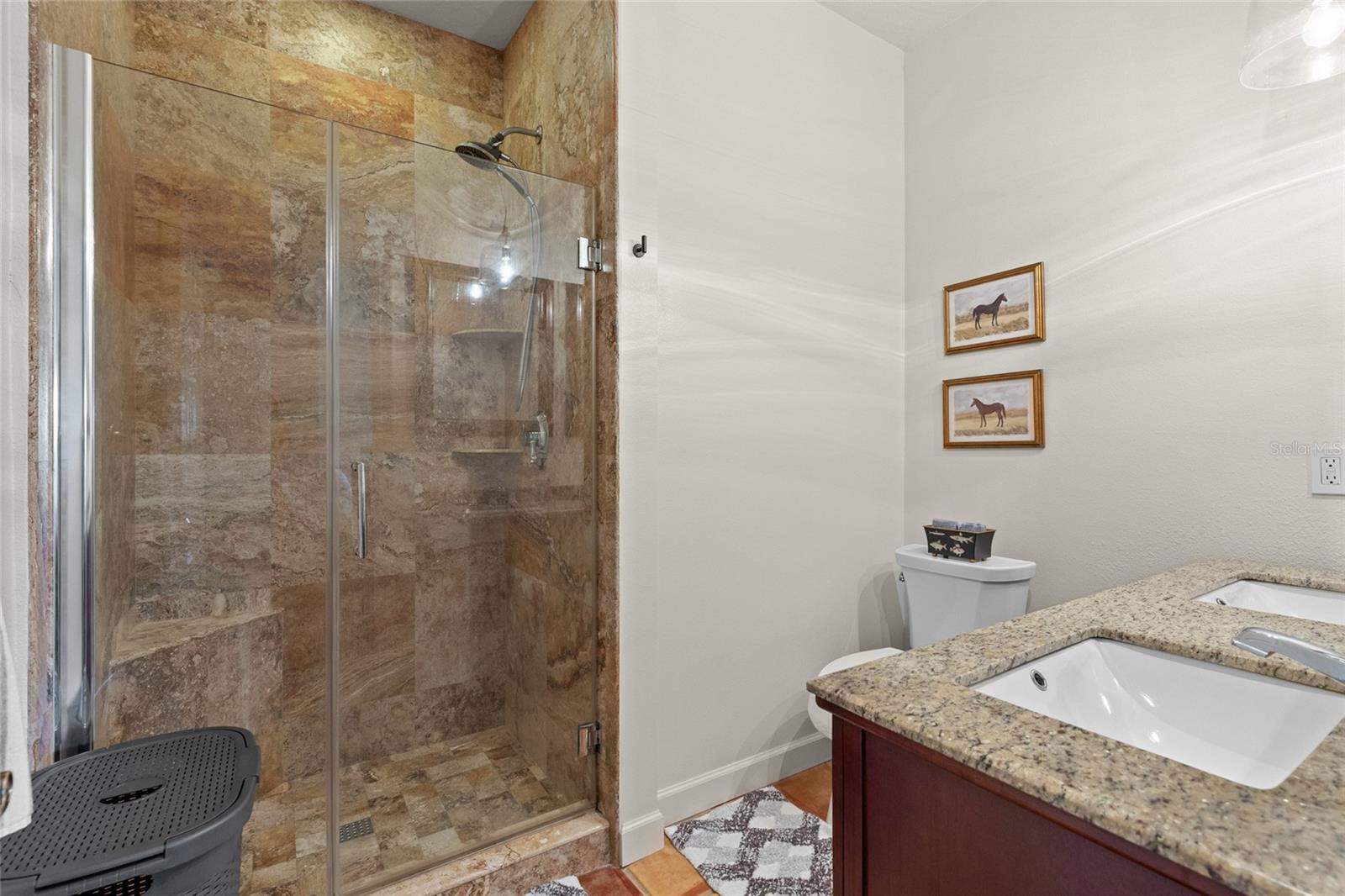 VILLA D ESTE AT SWEETWATER COUNTRY - Residential