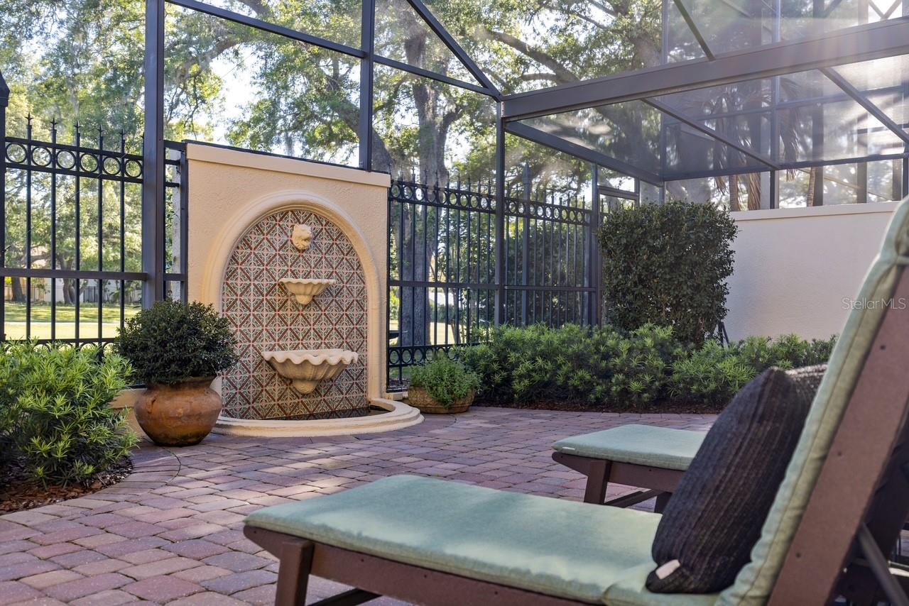 VILLA D ESTE AT SWEETWATER COUNTRY - Residential