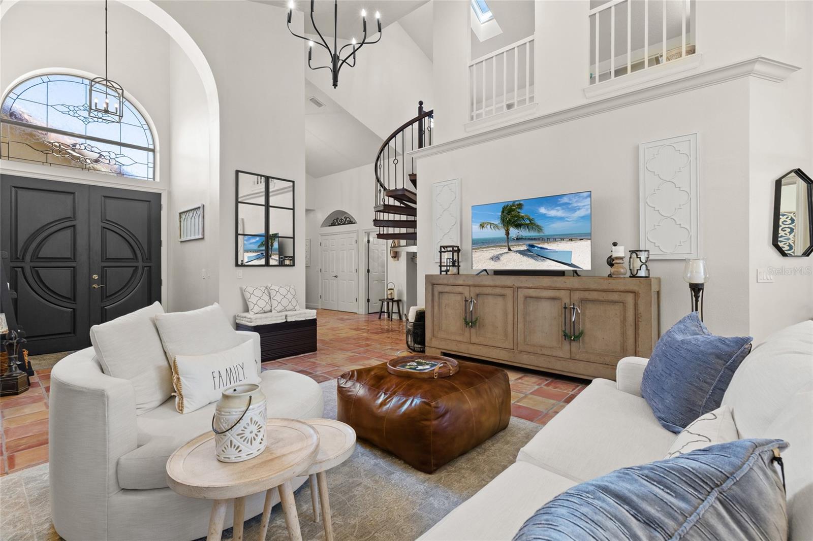 VILLA D ESTE AT SWEETWATER COUNTRY - Residential