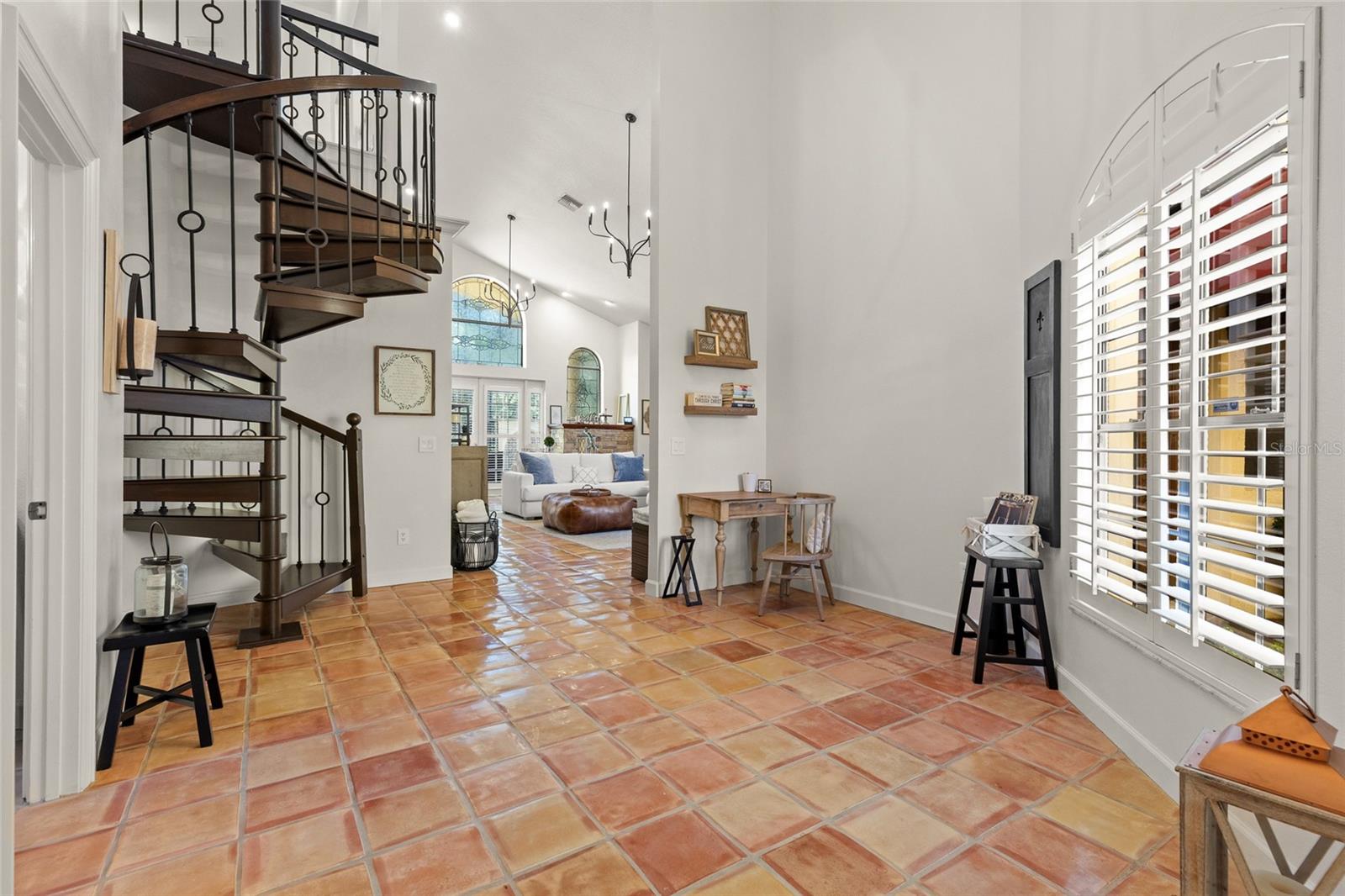 VILLA D ESTE AT SWEETWATER COUNTRY - Residential