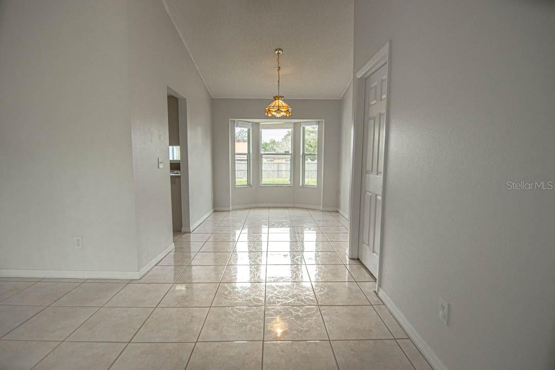 233 E GARDENIA DRIVE