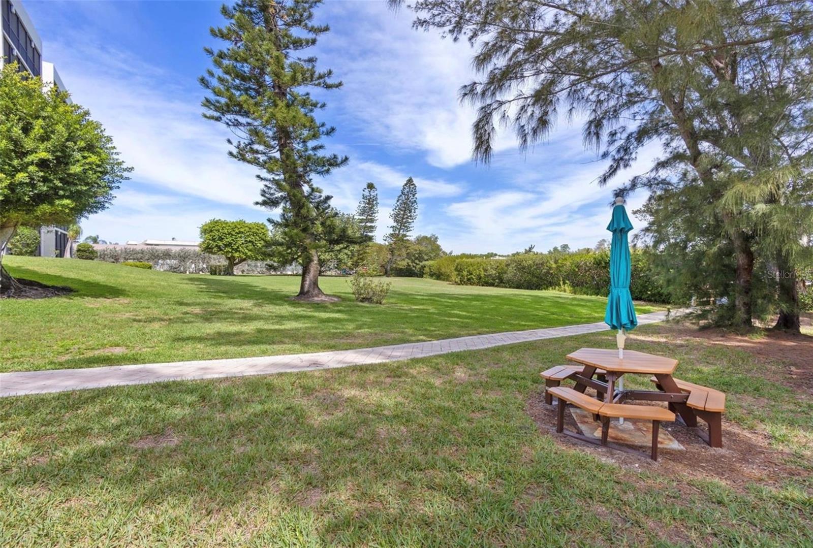 PORTOBELLO - Residential Lease