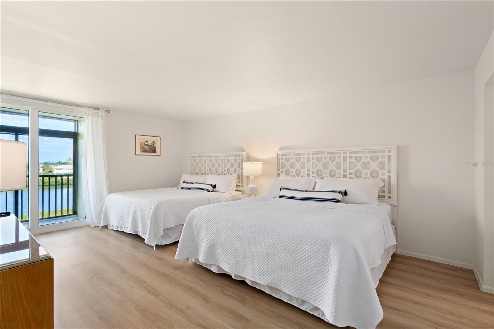 PORTOBELLO - Residential Lease