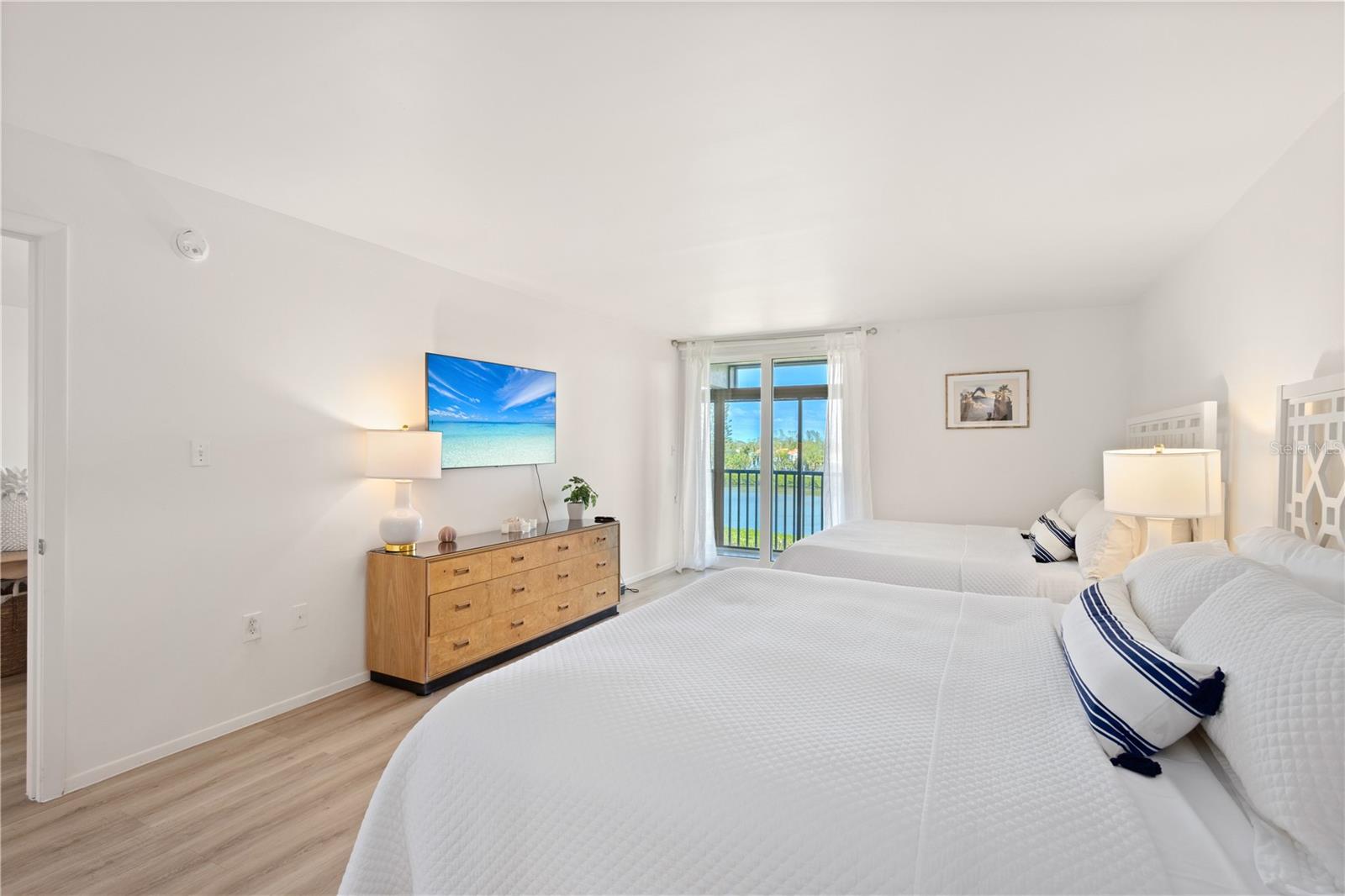 PORTOBELLO - Residential Lease