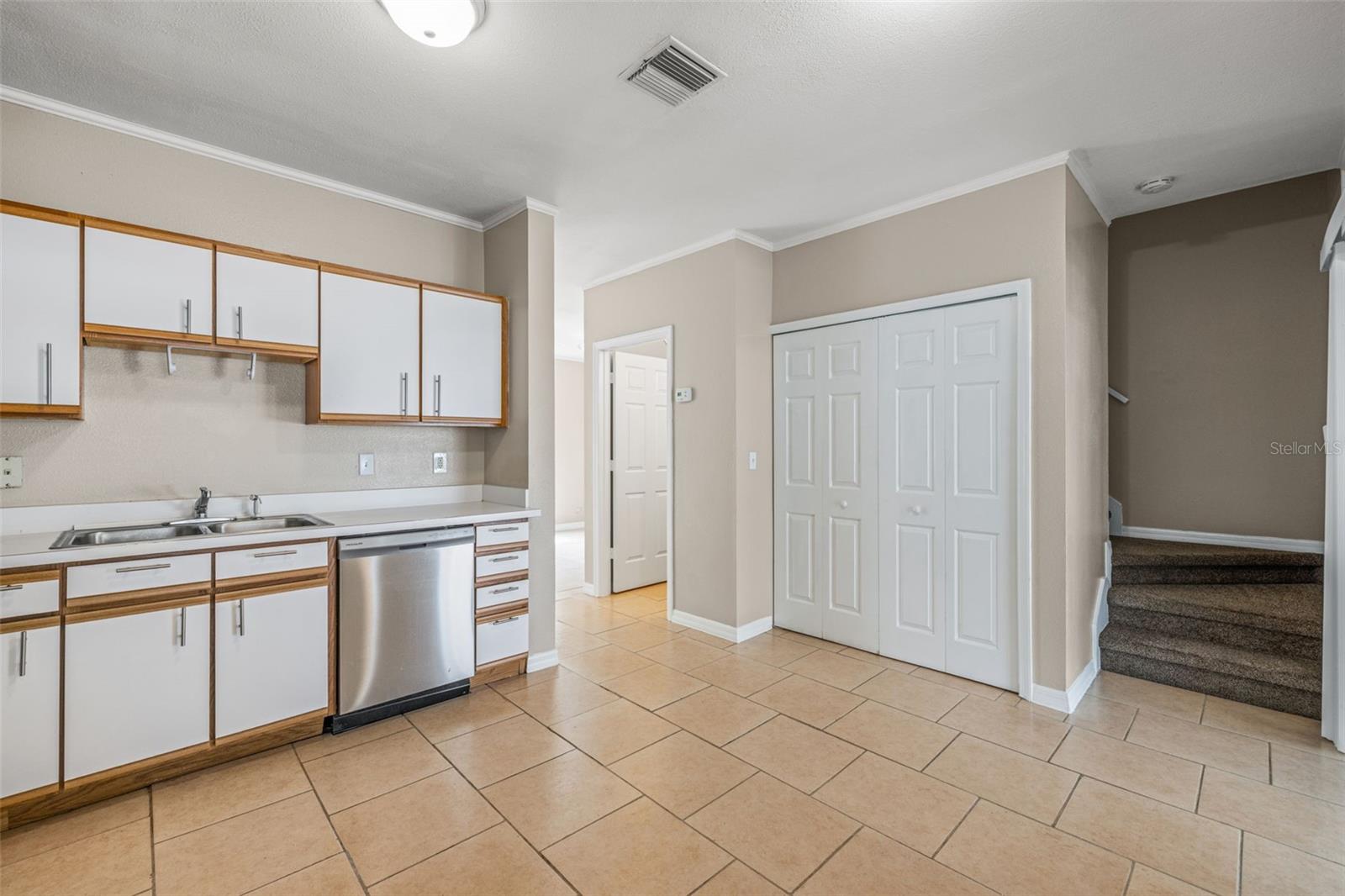 MEADOW POINTE PRCL 16 - Residential