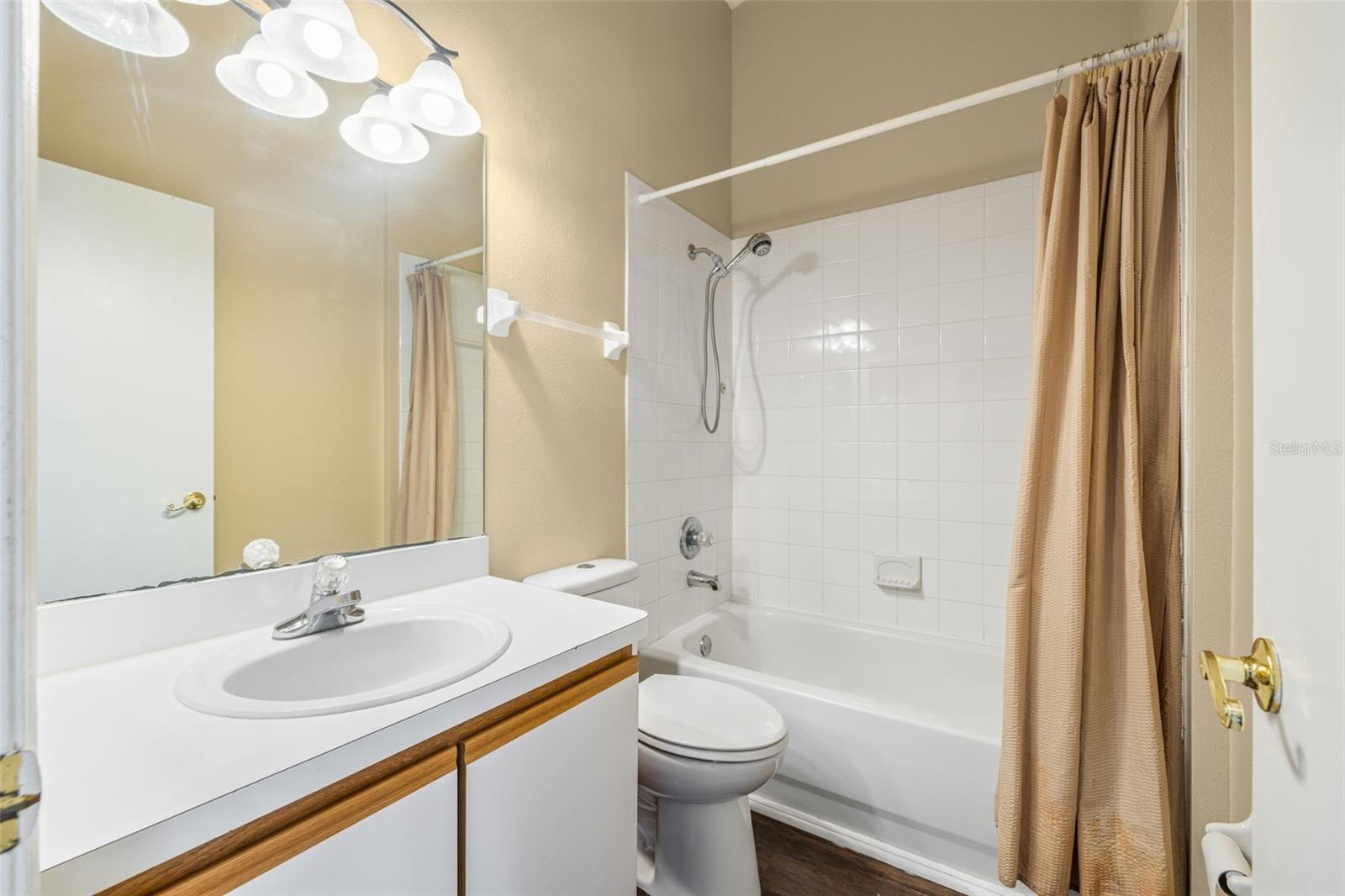 MEADOW POINTE PRCL 16 - Residential