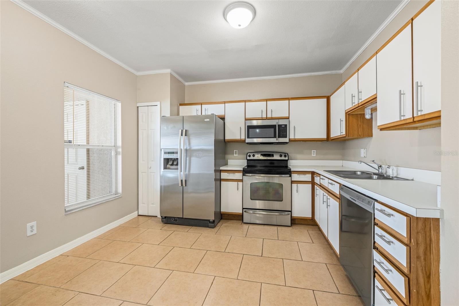 MEADOW POINTE PRCL 16 - Residential