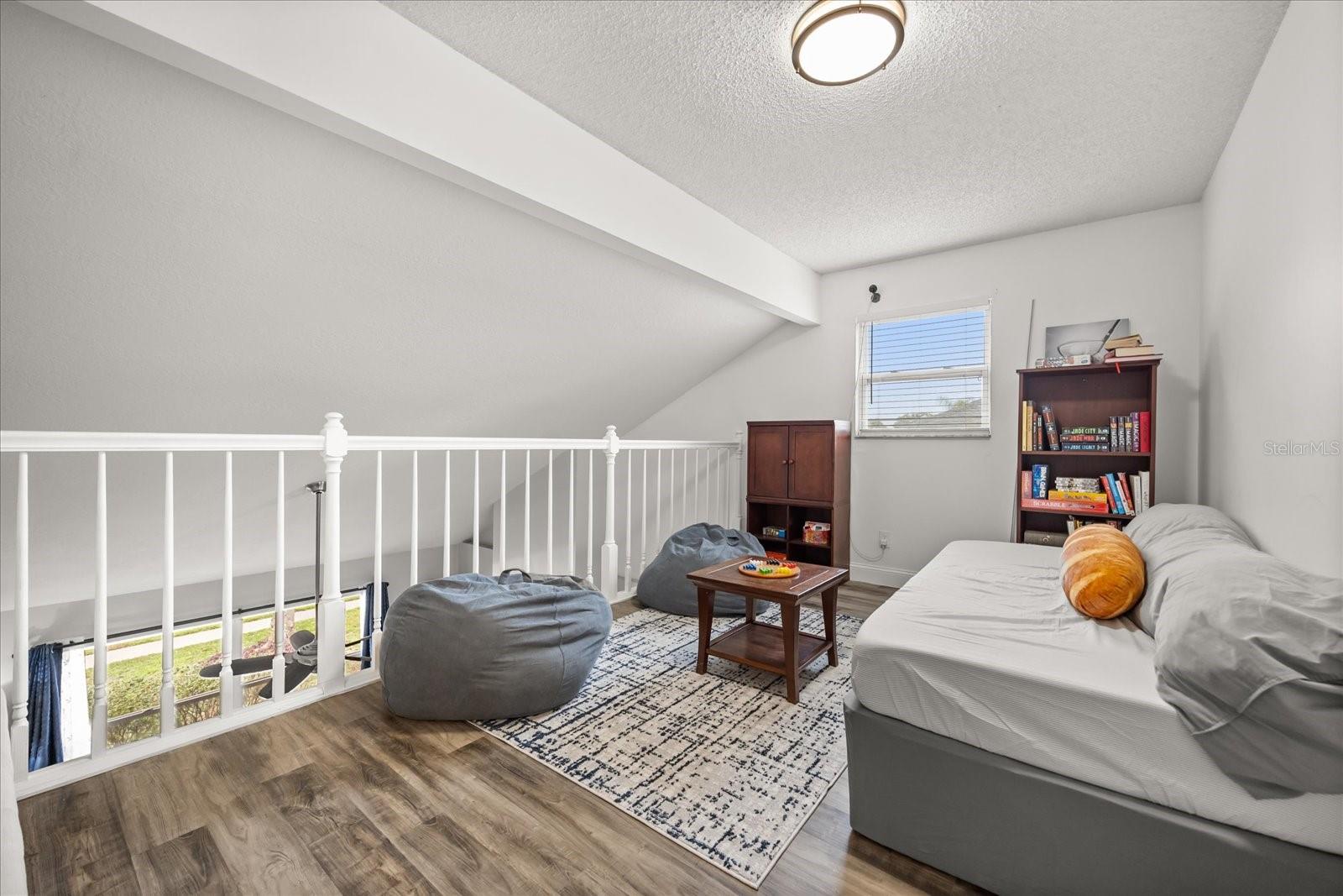 LAKE JESSAMINE ESTS - Residential