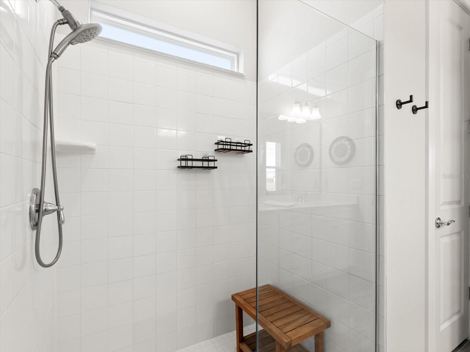 ISLES/LK NONA PH 1A - Residential