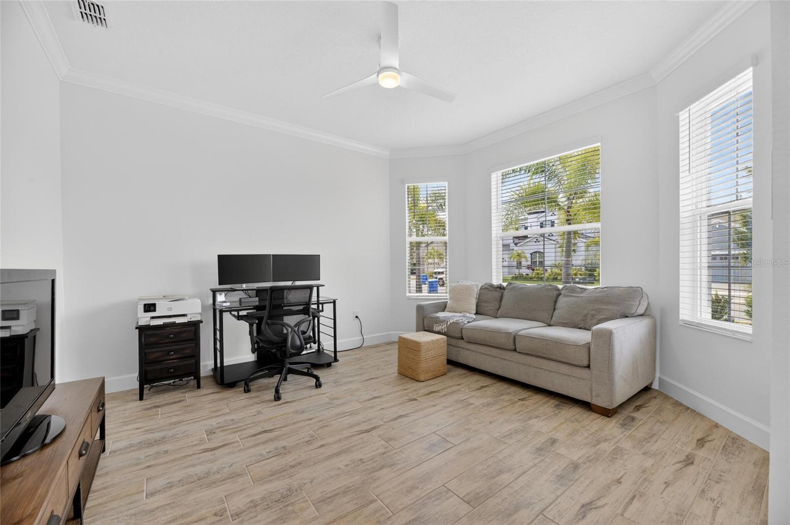 MARISOL POINTE - Residential