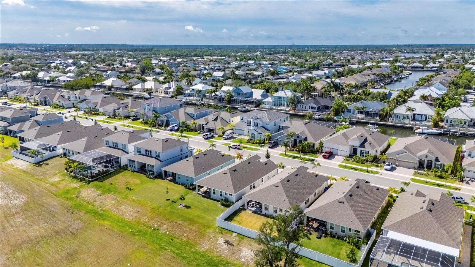 MARISOL POINTE - Residential